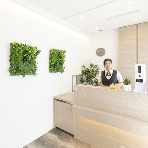 桂駅前 Mihara Clinic 受付